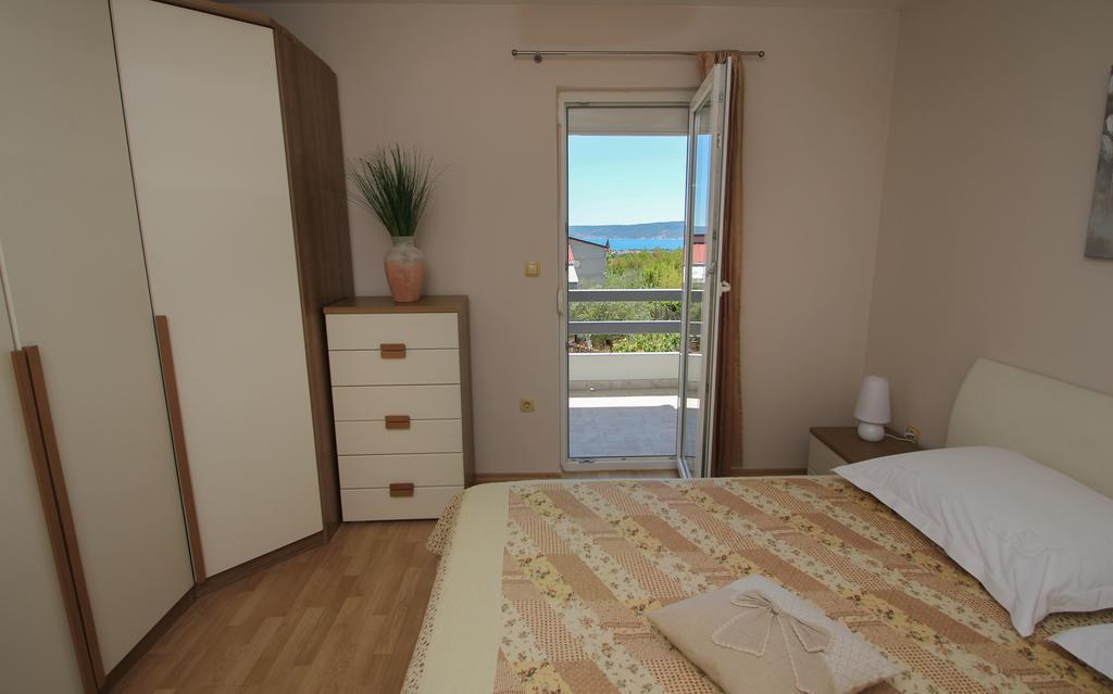 Apartment Lara Kaštel Novi Eksteriør billede